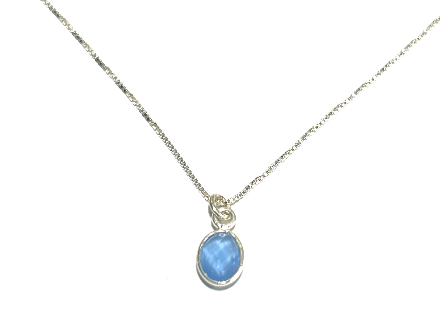 colgante calcedonia azul plata mini con cadena plata 40 cm